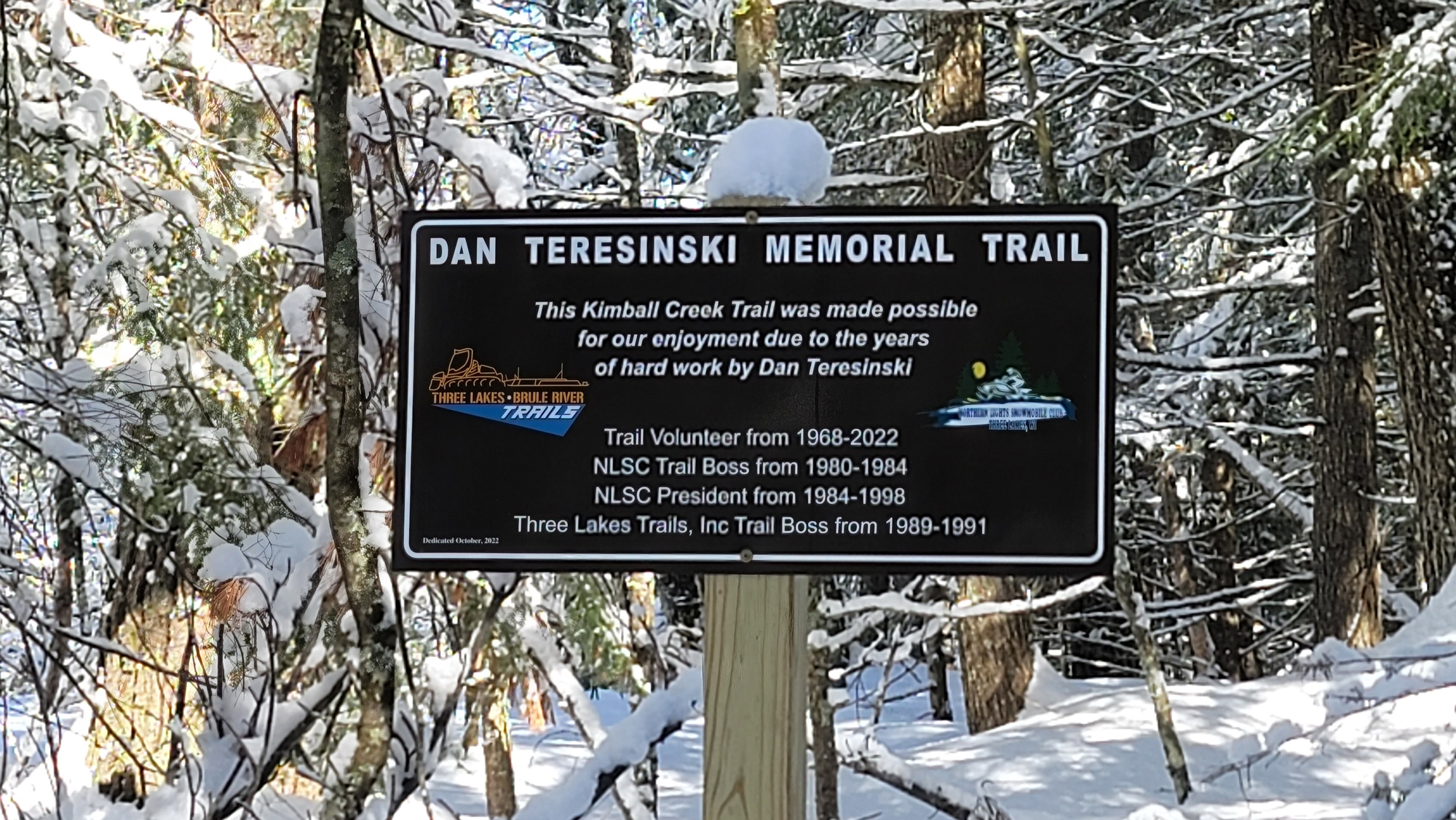 Dan Teresinski memorial trail sign.